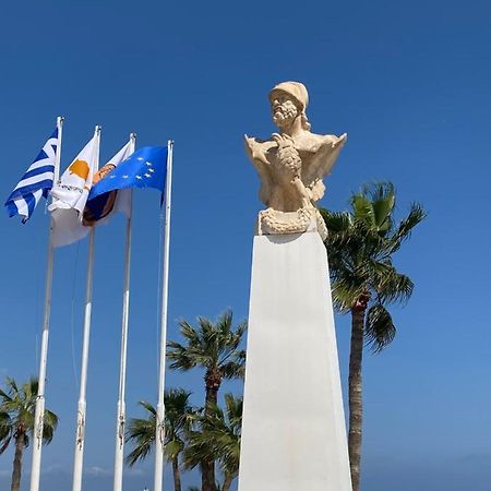 Larnaca Beach Apartment 1A Εξωτερικό φωτογραφία