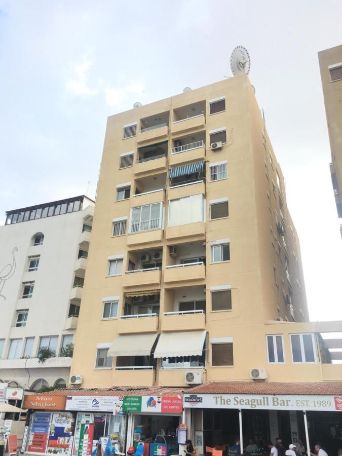 Larnaca Beach Apartment 1A Εξωτερικό φωτογραφία